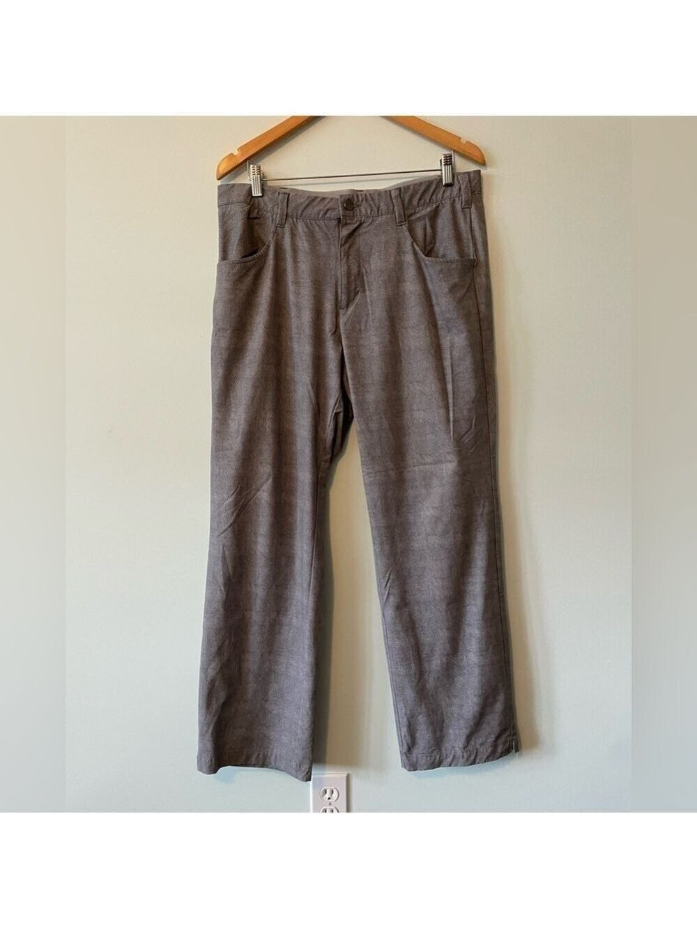 Adidas Men's Dress Pants Grey 34x30